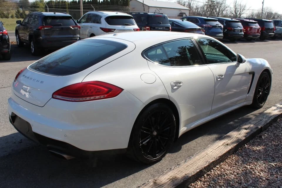 2016 Porsche 970 Panamera - Image 6 of 20