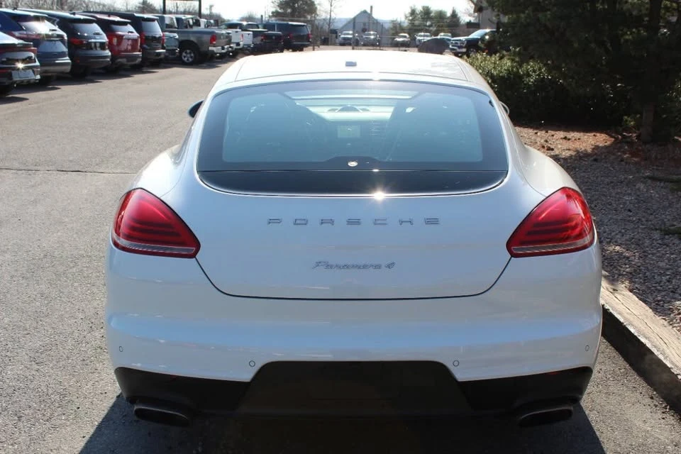2016 Porsche 970 Panamera - Image 7 of 20