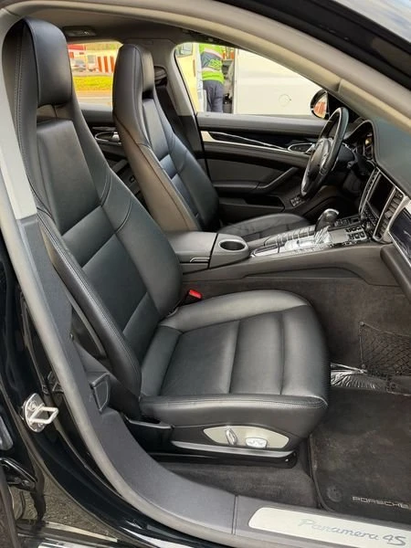 2016 Porsche 970 Panamera - Image 12 of 18