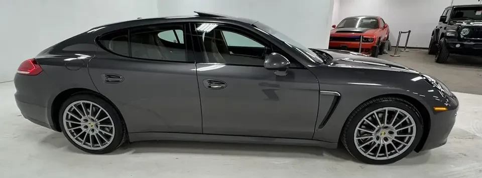 2016 Porsche 970 Panamera - Image 11 of 20