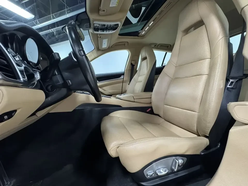 2016 Porsche 970 Panamera - Image 14 of 20