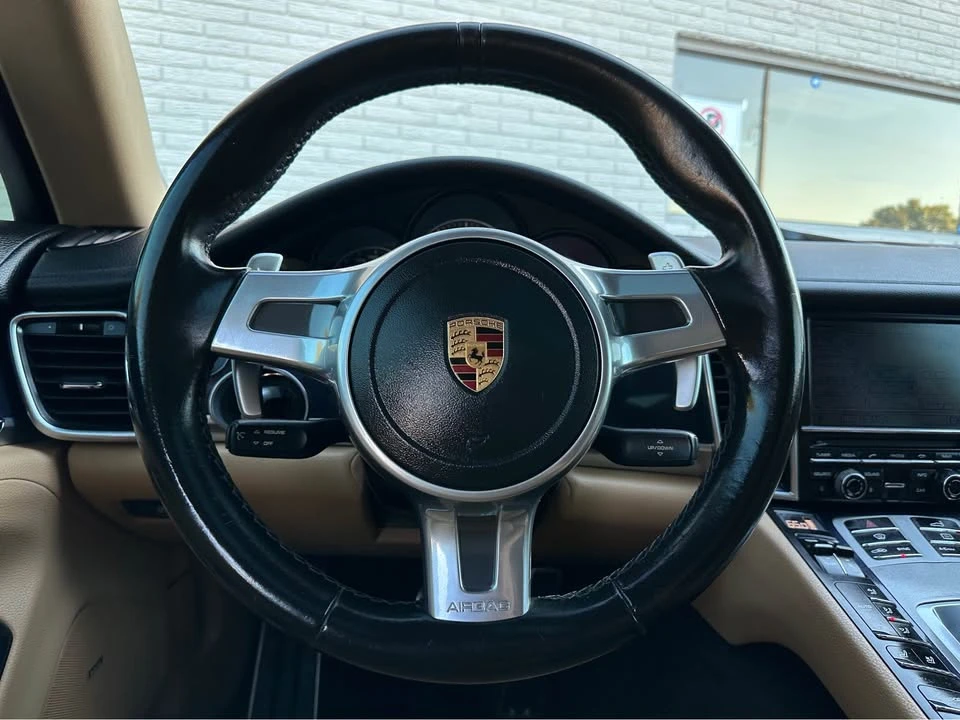 2016 Porsche 970 Panamera - Image 10 of 17