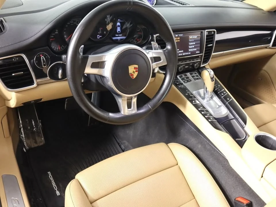 2016 Porsche 970 Panamera - Image 9 of 20