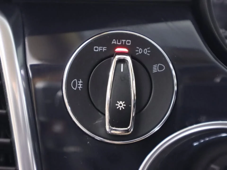 2016 Porsche 970 Panamera - Image 10 of 20