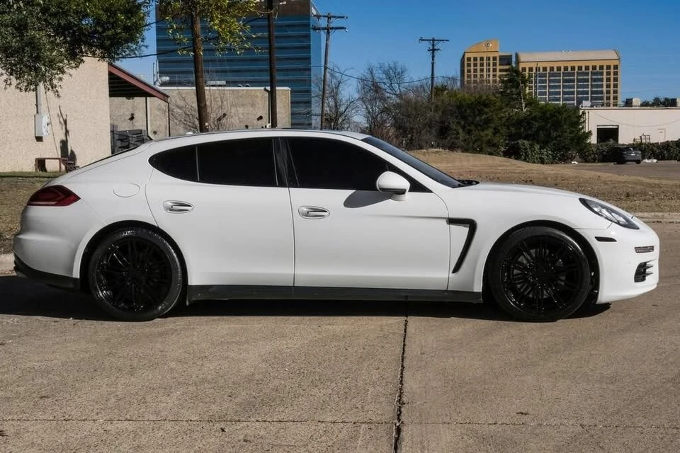 2016 Porsche 970 Panamera - Image 7 of 16