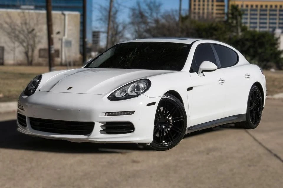 2016 Porsche 970 Panamera - Image 3 of 16