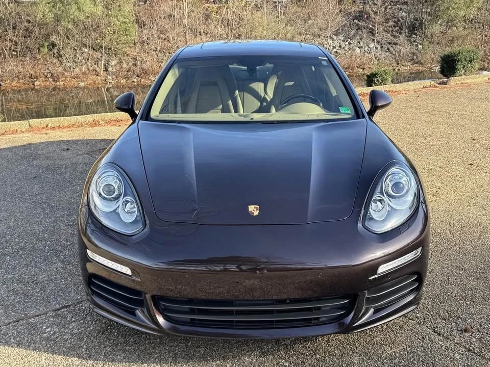 2016 Porsche 970 Panamera - Image 8 of 14