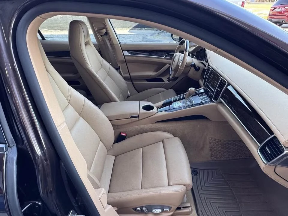 2016 Porsche 970 Panamera - Image 11 of 14