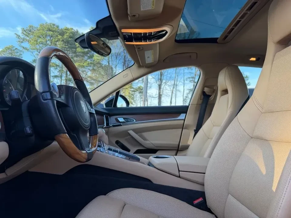 2016 Porsche 970 Panamera - Image 4 of 12
