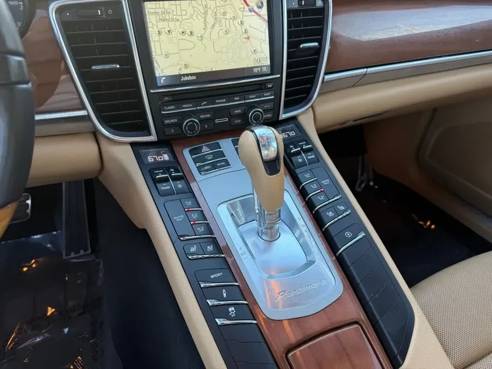 2016 Porsche 970 Panamera - Image 6 of 12