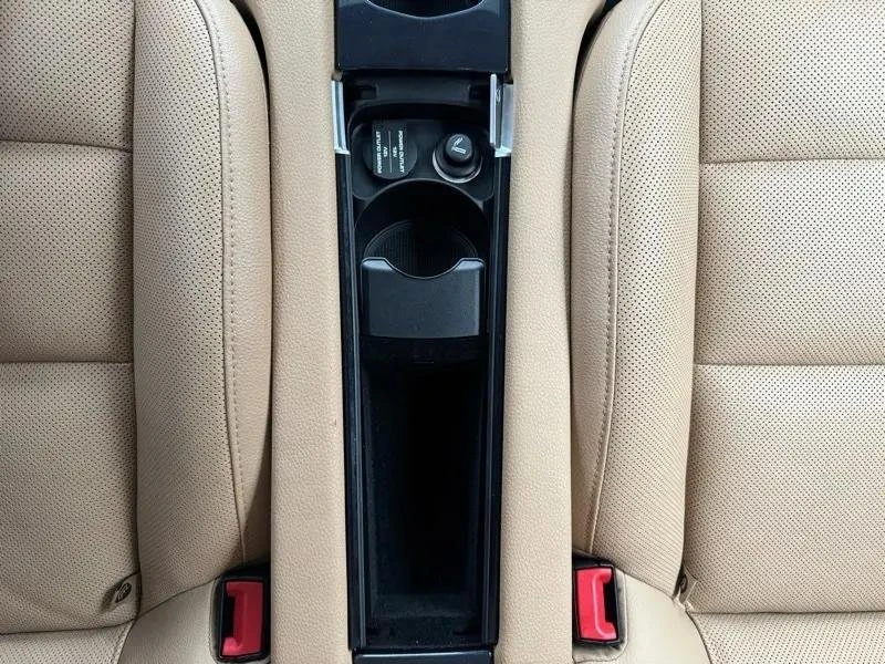 2016 Porsche 970 Panamera - Image 14 of 19
