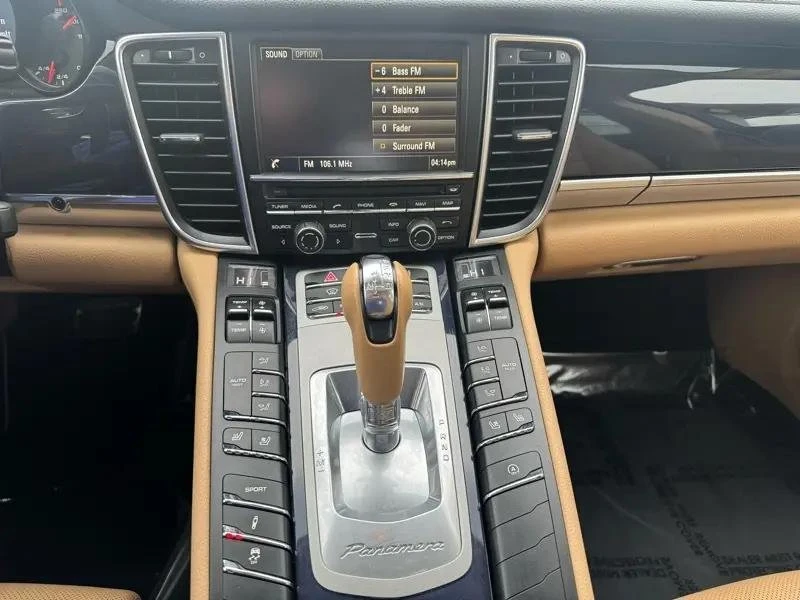 2016 Porsche 970 Panamera - Image 18 of 19