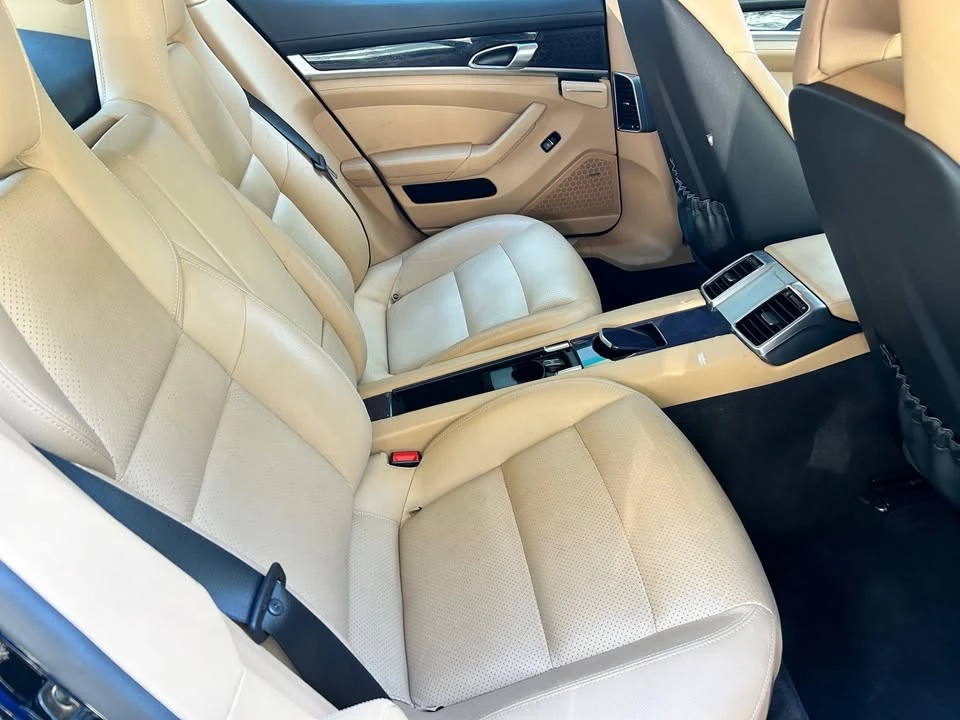 2016 Porsche 970 Panamera - Image 15 of 16