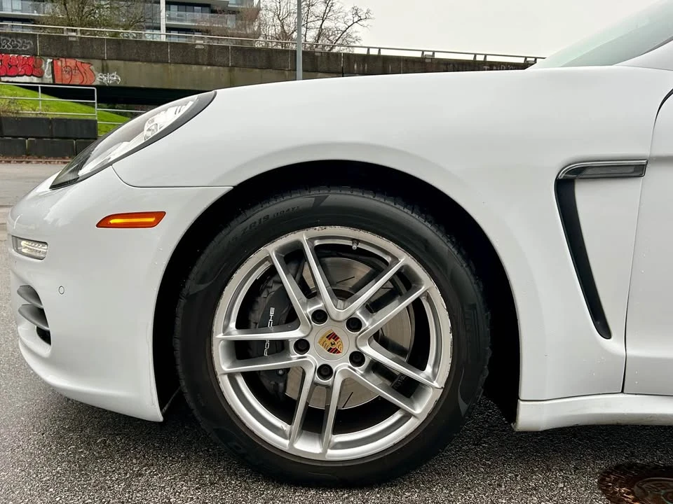 2016 Porsche 970 Panamera - Image 7 of 20