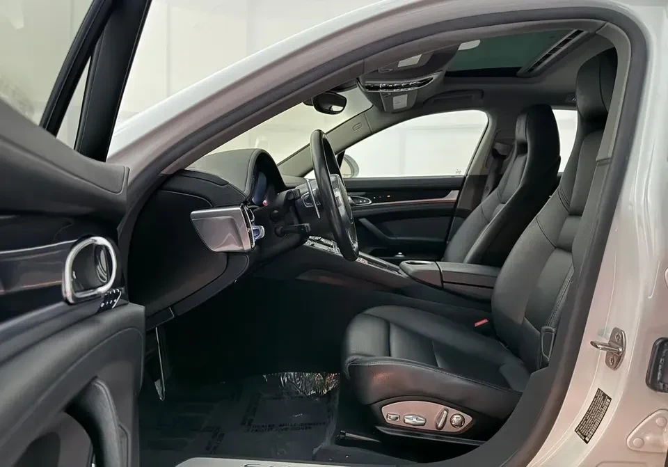 2016 Porsche 970 Panamera - Image 7 of 20