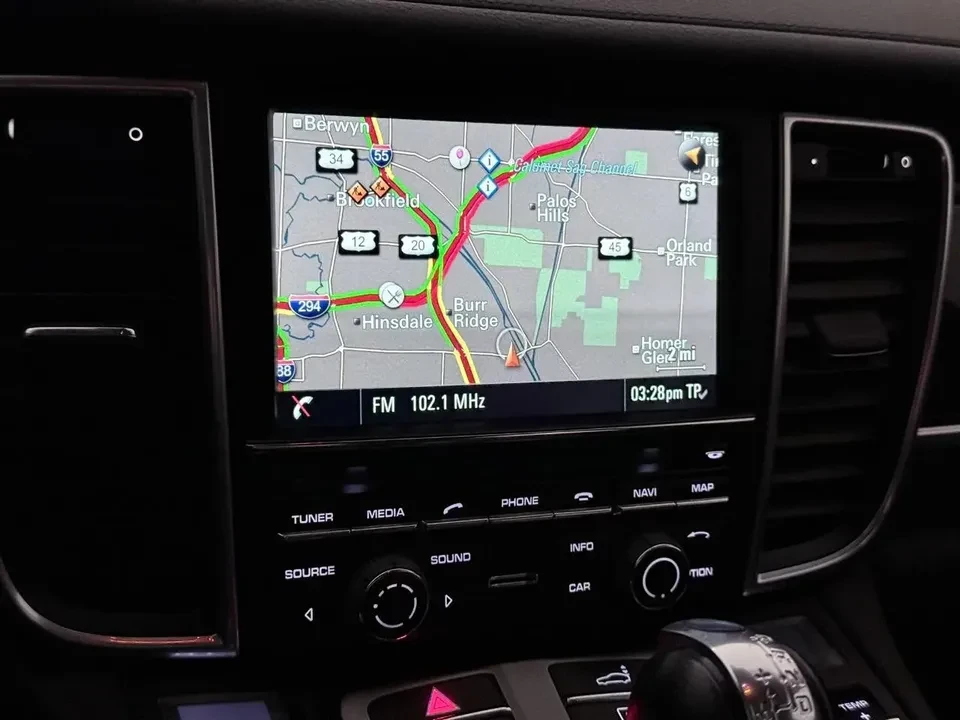 2016 Porsche 970 Panamera - Image 15 of 20