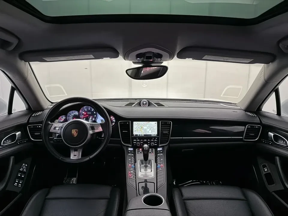 2016 Porsche 970 Panamera - Image 12 of 20