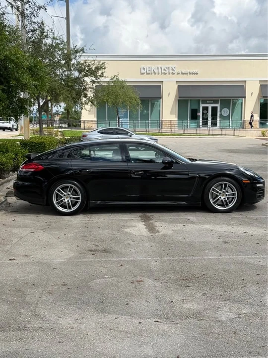 2016 Porsche 970 Panamera - Image 9 of 18