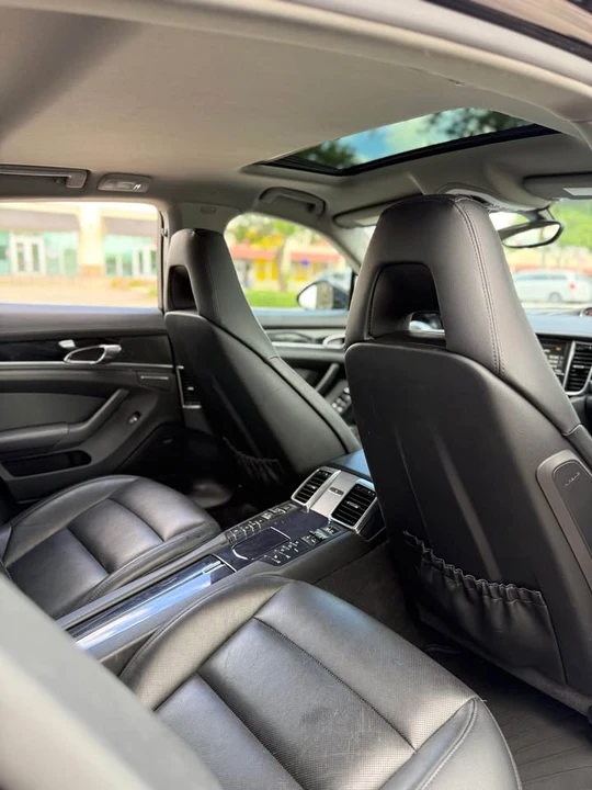 2016 Porsche 970 Panamera - Image 13 of 18