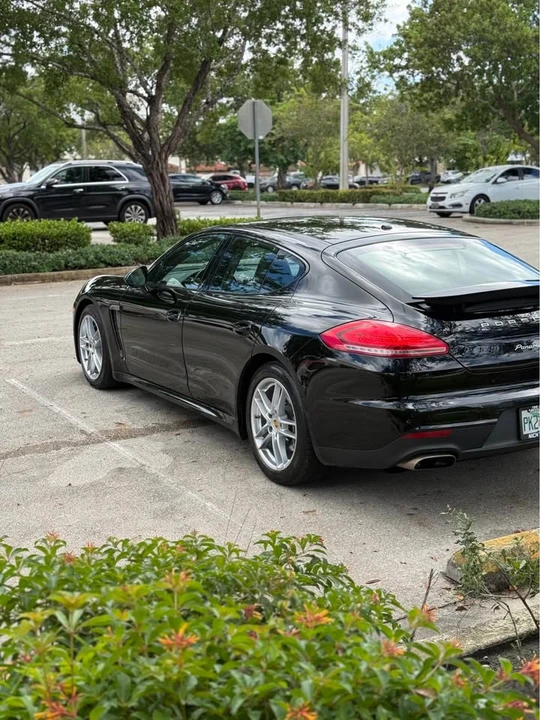2016 Porsche 970 Panamera - Image 5 of 18