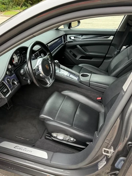 2016 Porsche 970 Panamera - Image 11 of 18