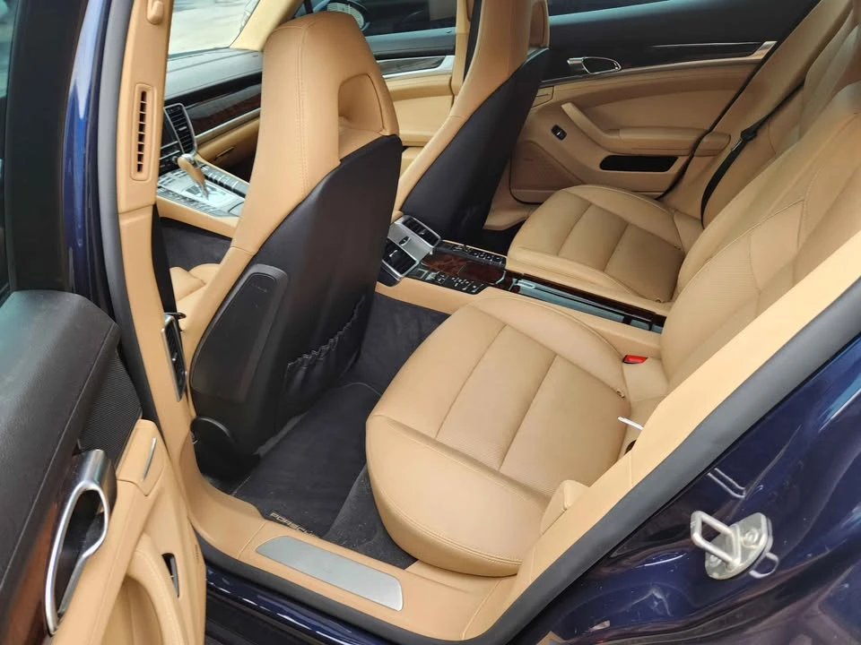 2016 Porsche 970 Panamera - Image 7 of 10