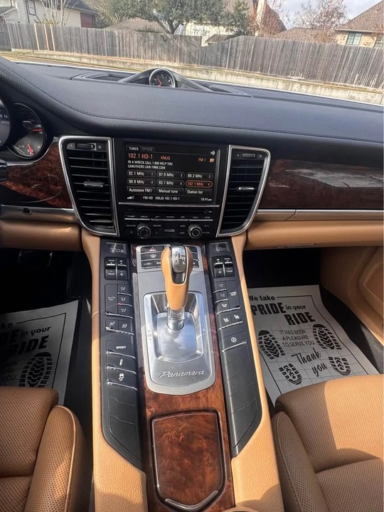 2016 Porsche 970 Panamera - Image 10 of 14