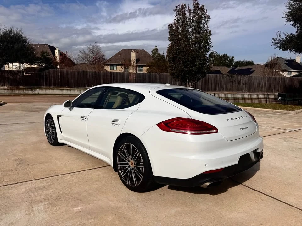 2016 Porsche 970 Panamera - Image 4 of 14
