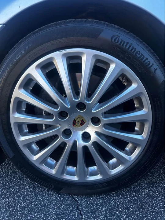 2016 Porsche 970 Panamera - Image 18 of 18
