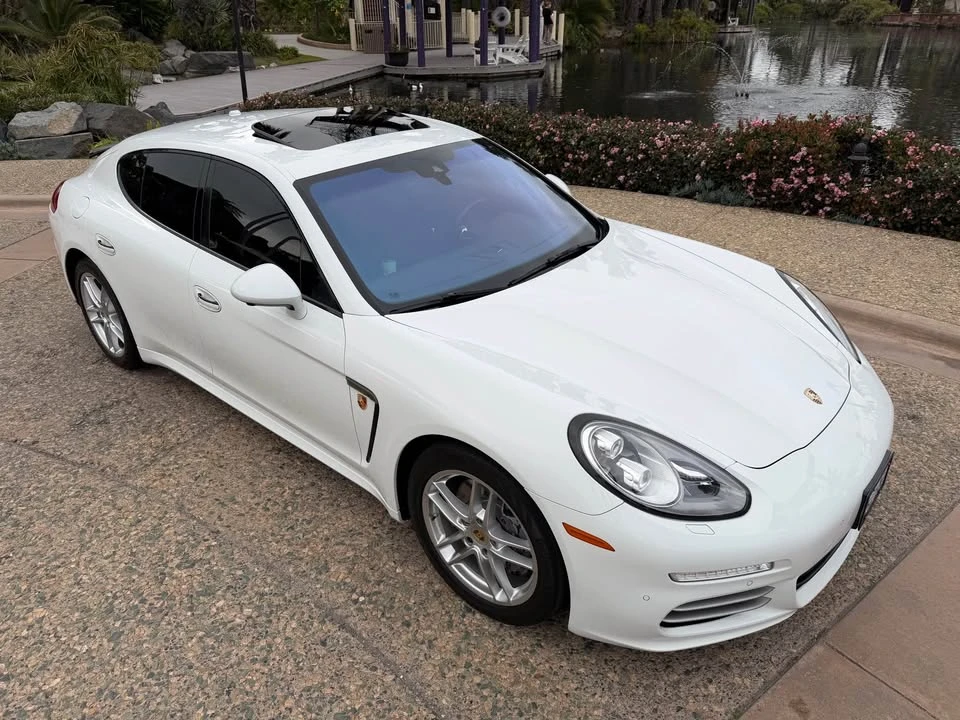 2016 Porsche 970 Panamera - Image 3 of 8