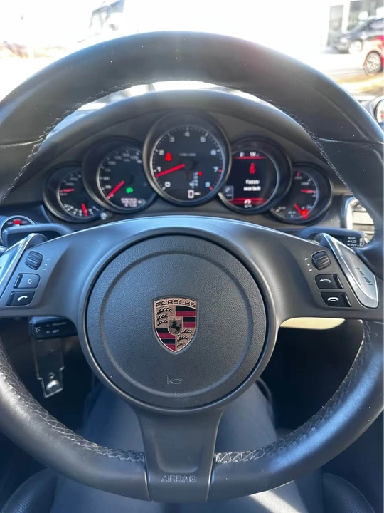 2016 Porsche 970 Panamera - Image 11 of 18