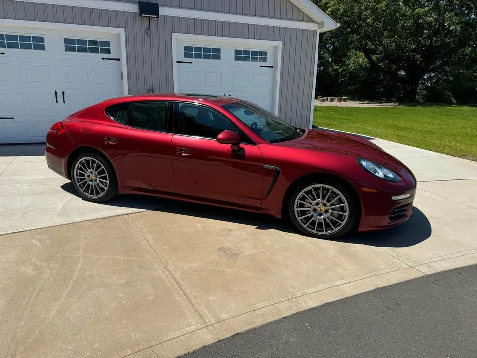 2016 Porsche 970 Panamera - Image 2 of 16