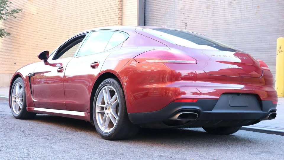 2016 Porsche 970 Panamera - Image 7 of 9
