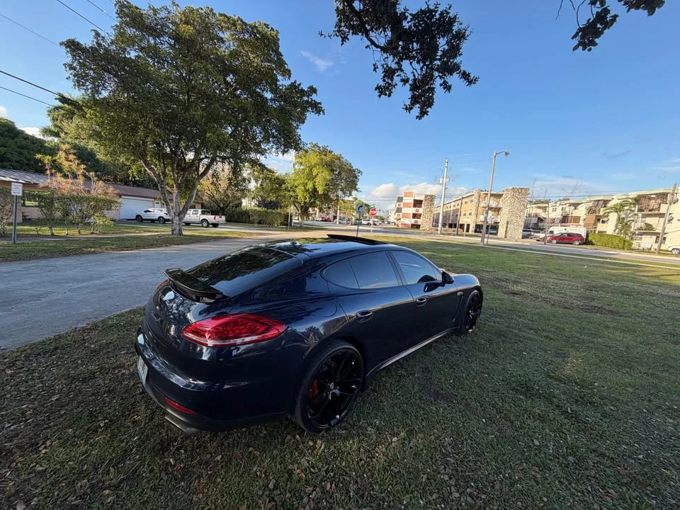 2016 Porsche 970 Panamera - Image 6 of 11