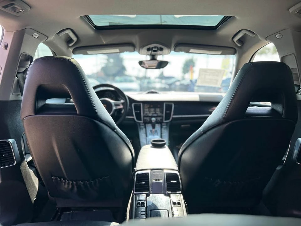 2016 Porsche 970 Panamera - Image 12 of 13