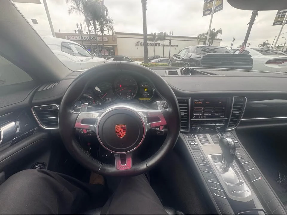 2016 Porsche 970 Panamera - Image 6 of 6