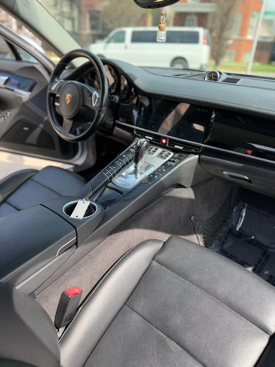 2016 Porsche 970 Panamera - Image 14 of 20