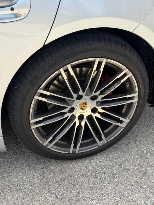 2016 Porsche 970 Panamera - Image 11 of 20