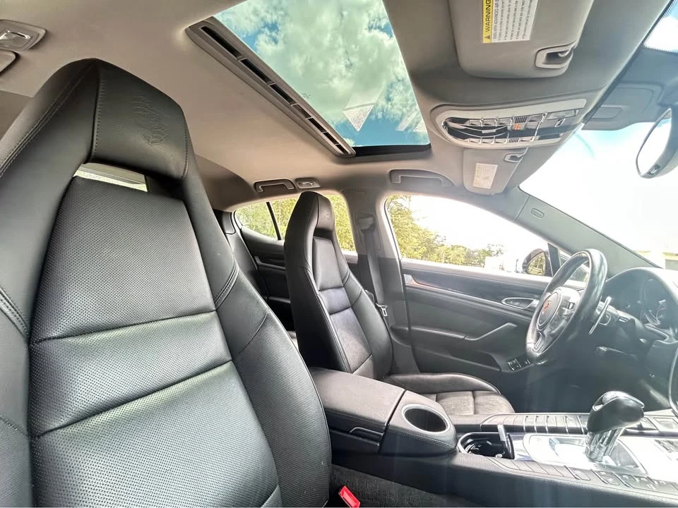 2016 Porsche 970 Panamera - Image 10 of 18