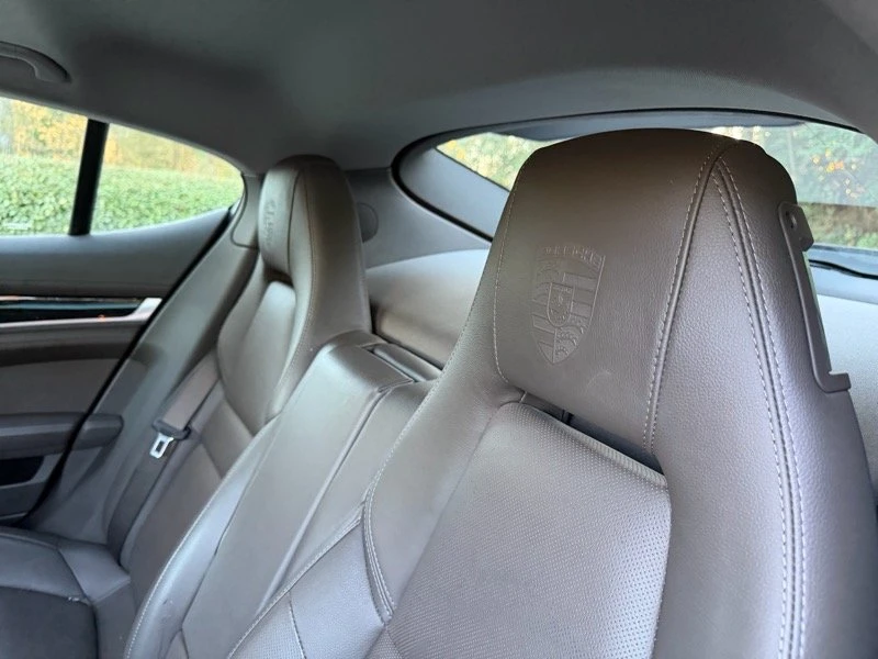 2016 Porsche 970 Panamera - Image 18 of 18