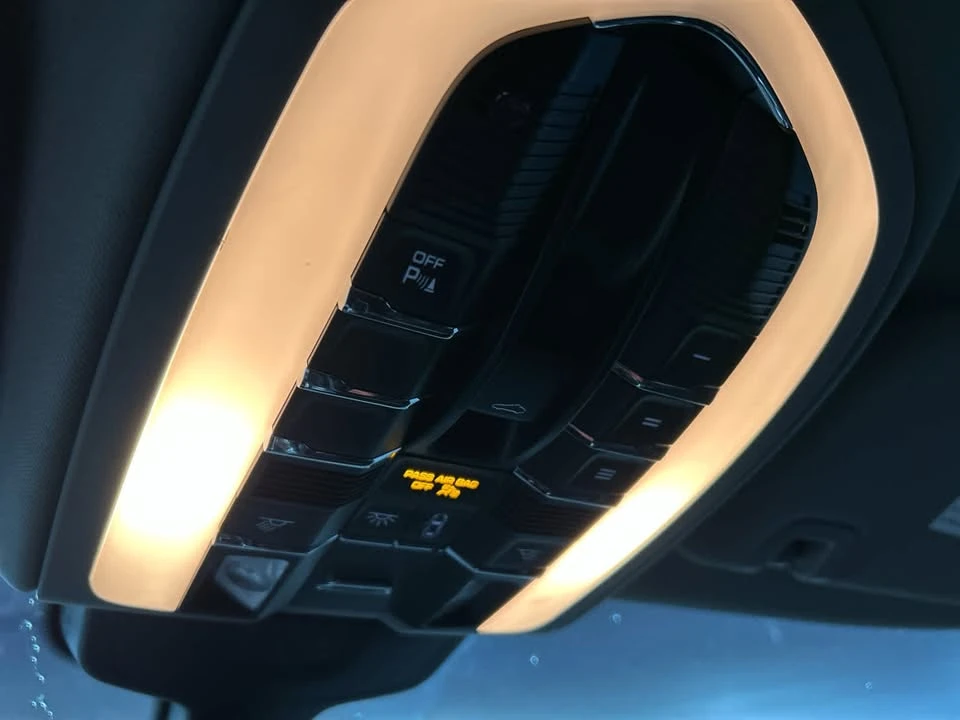 2016 Porsche 970 Panamera - Image 10 of 12