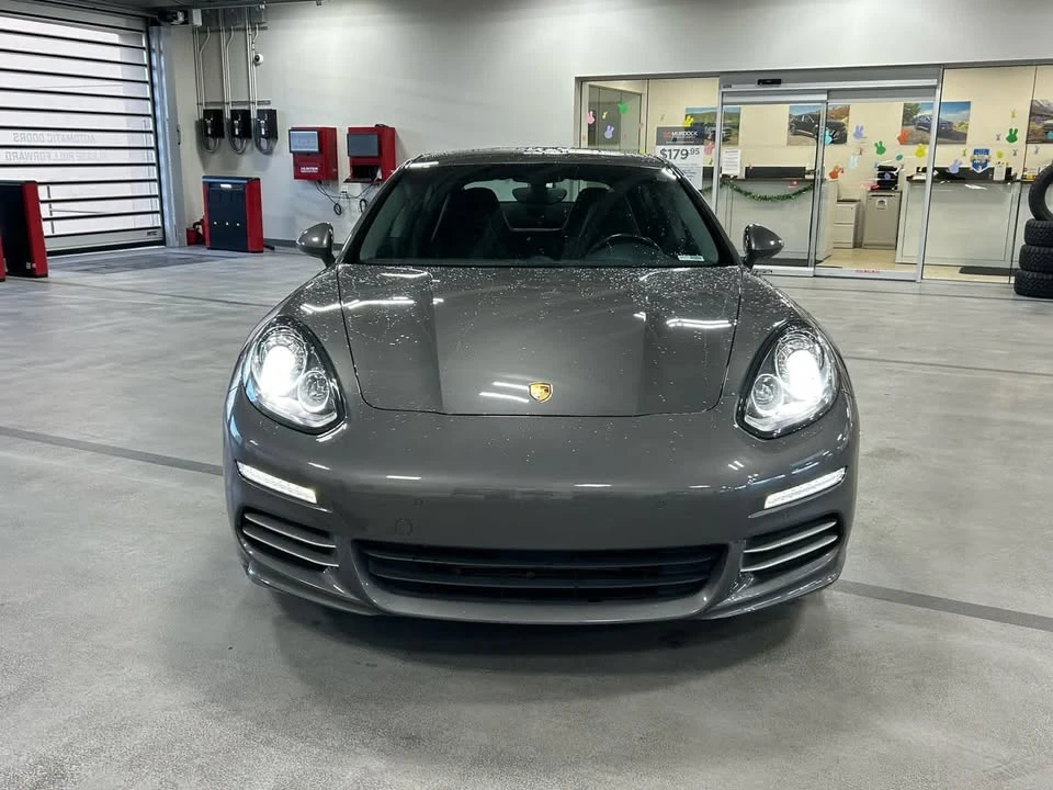 2016 Porsche 970 Panamera - Image 8 of 9