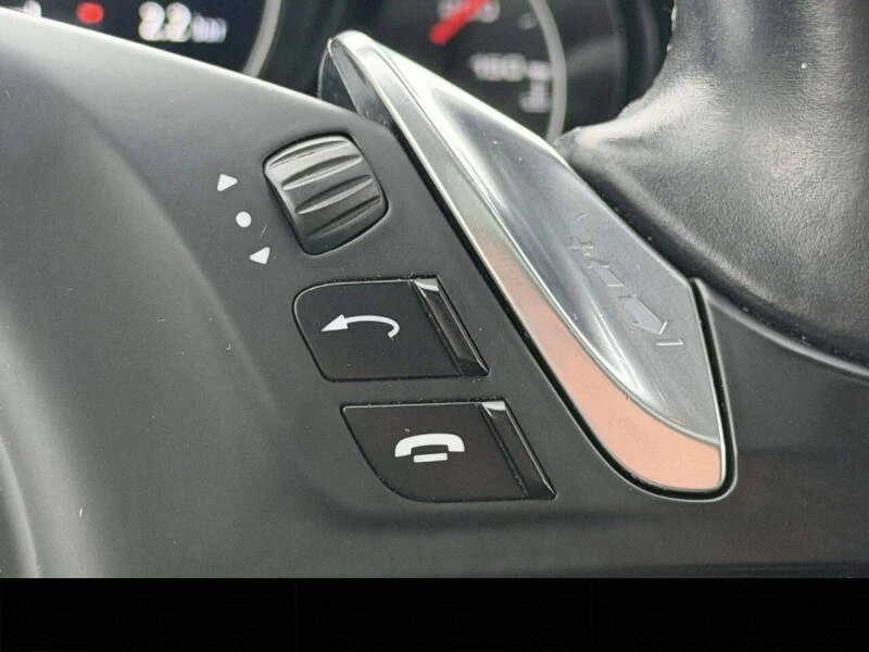 2016 Porsche 970 Panamera - Image 10 of 20