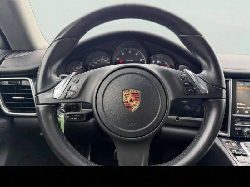 2016 Porsche 970 Panamera - Image 9 of 20