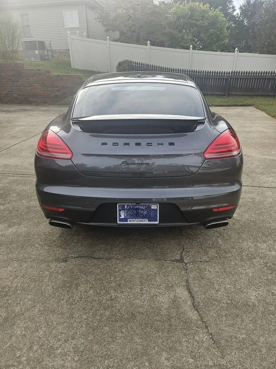 2016 Porsche 970 Panamera - Image 8 of 11