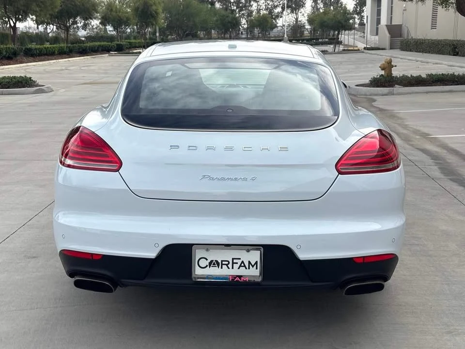 2016 Porsche 970 Panamera - Image 4 of 20