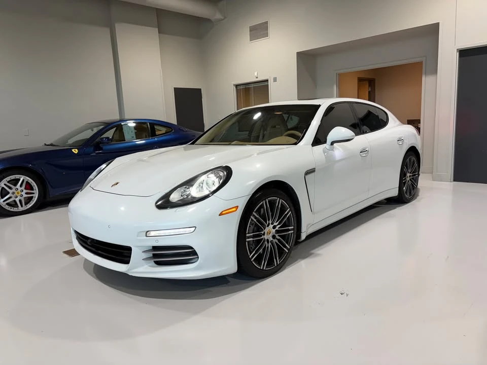 2016 Porsche 970 Panamera - Image 2 of 20