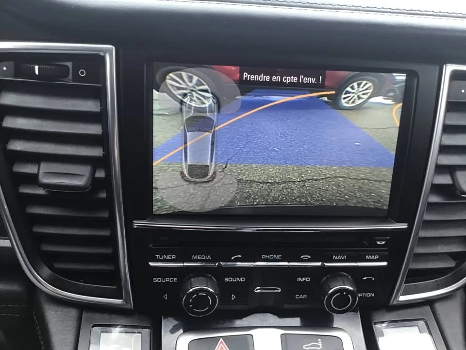 2016 Porsche 970 Panamera - Image 11 of 18
