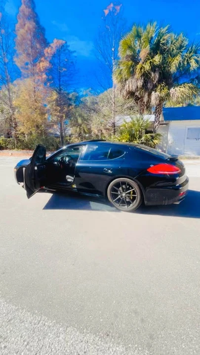 2016 Porsche 970 Panamera 4S - Image 3 of 8