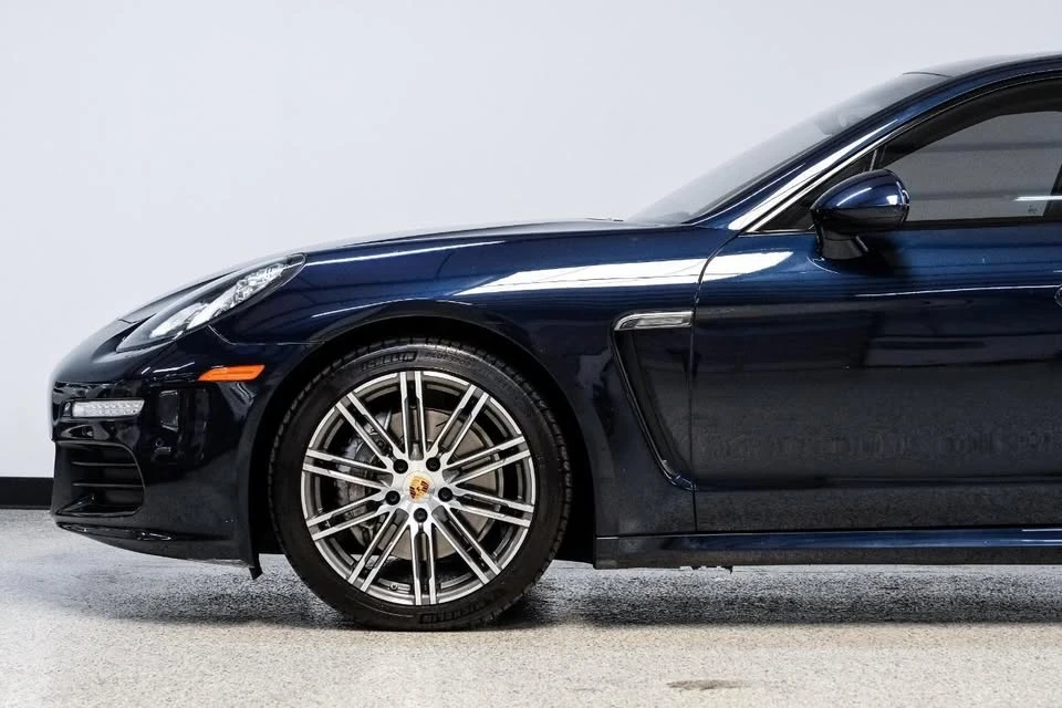 2016 Porsche 970 Panamera - Image 13 of 20